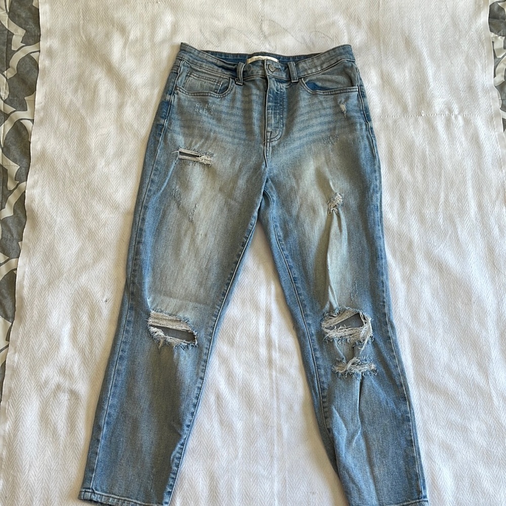 Buckle high rise mom jean